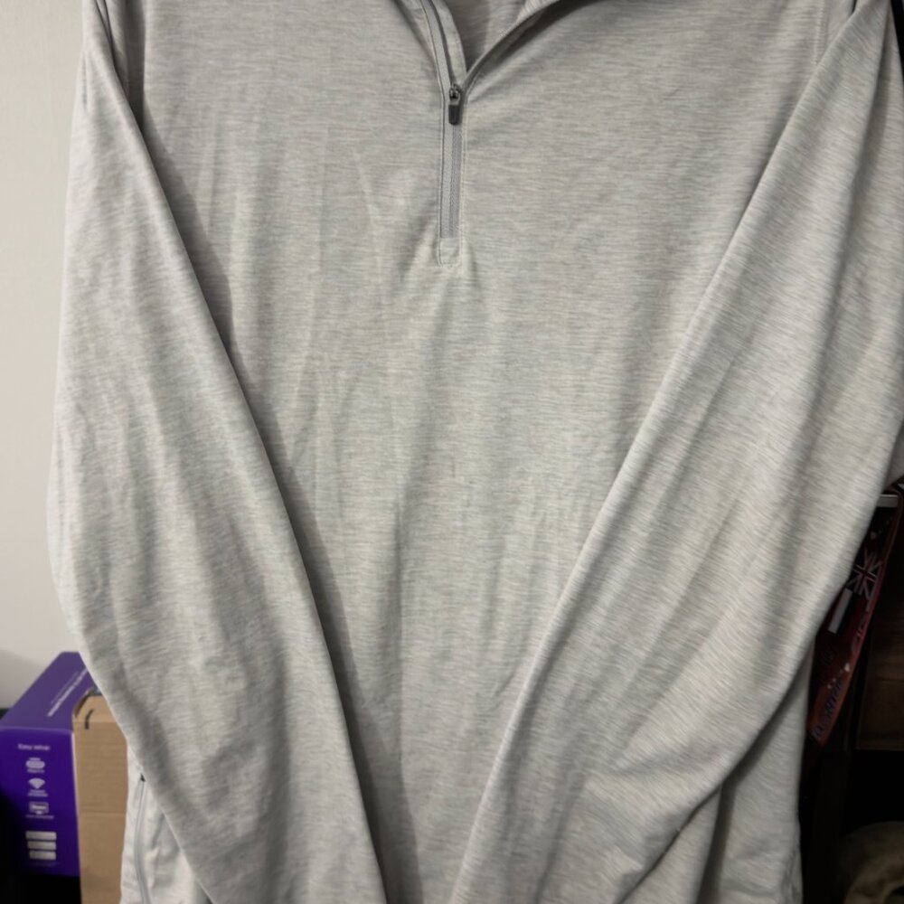 Vuori Mens Large Ease Performance 2.0 1/4 Quarter Zip Pullover shirt V221 Pocket